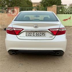 تۆیۆتا کامری